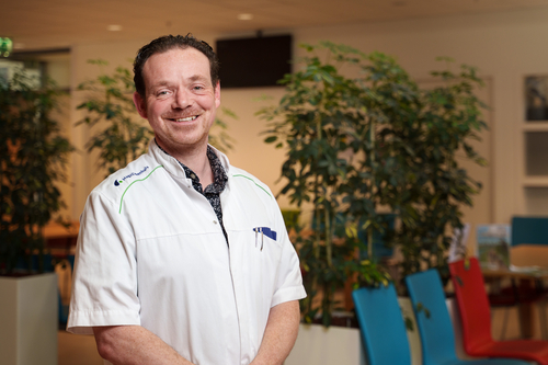 Internist-oncoloog Danny Houtsma is blij met de samenwerking met Centrum Marike